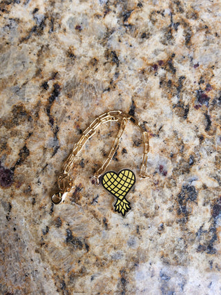 Love With A Twist Anklet or Bracelet / Size Options / Upside Down Pineapple Heart Charm